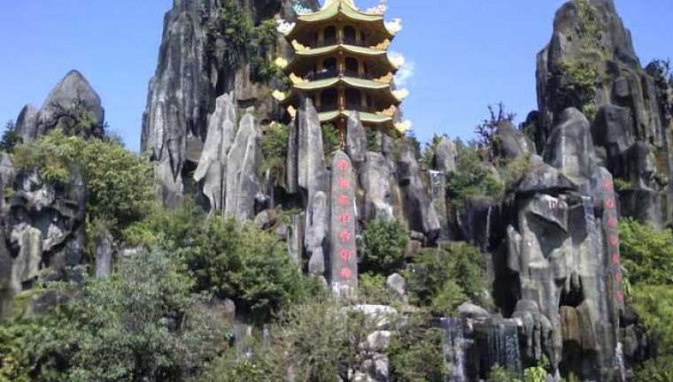 MARBLE MOUNTAIN - HOI AN ANCIENT TOWN